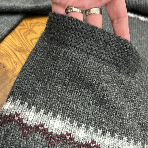 FAR WEST Zippered Cardigan - Picture 8 of 11